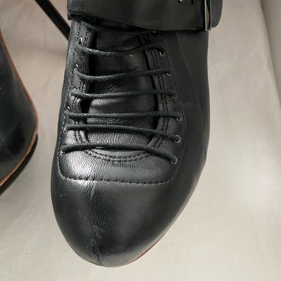 L.A.M.B leather Glamette Boots - Picture 12 of 15